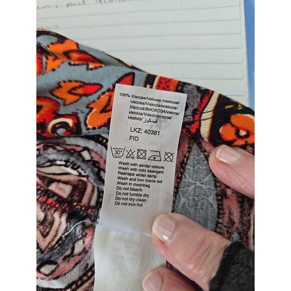 Lascana for Venus Paisley Tank Top Red Navy Sleeveless Keyhole Neck Boho Summer - Picture 11 of 11